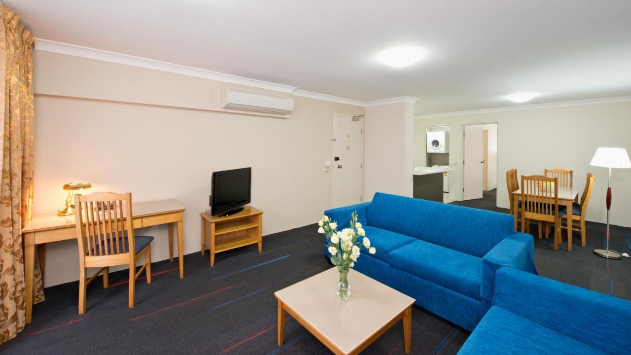 Apx Parramatta Aparthotel Sydney Exterior photo