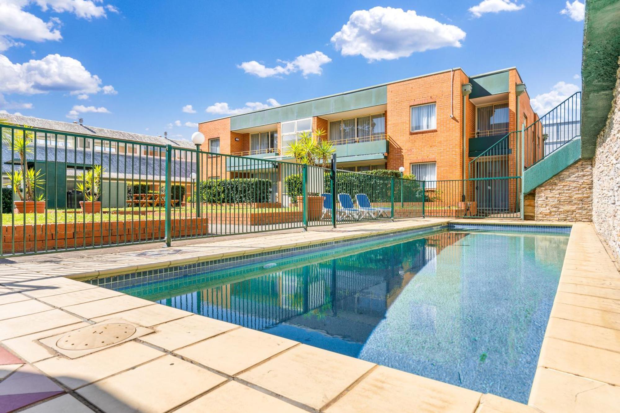 Apx Parramatta Aparthotel Sydney Exterior photo