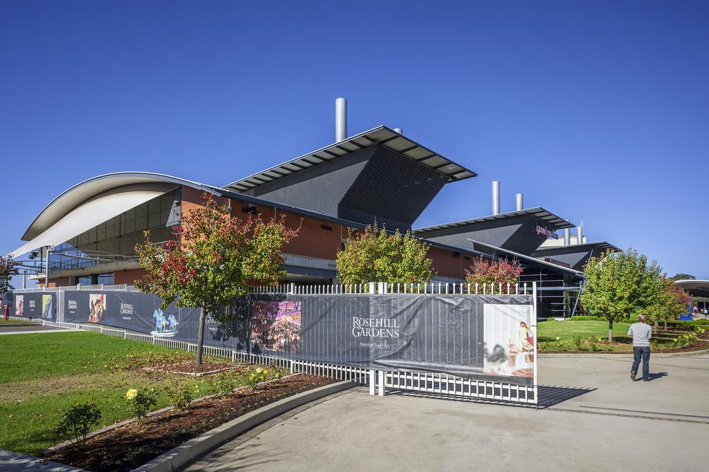 Apx Parramatta Aparthotel Sydney Exterior photo