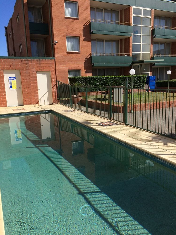 Apx Parramatta Aparthotel Sydney Exterior photo