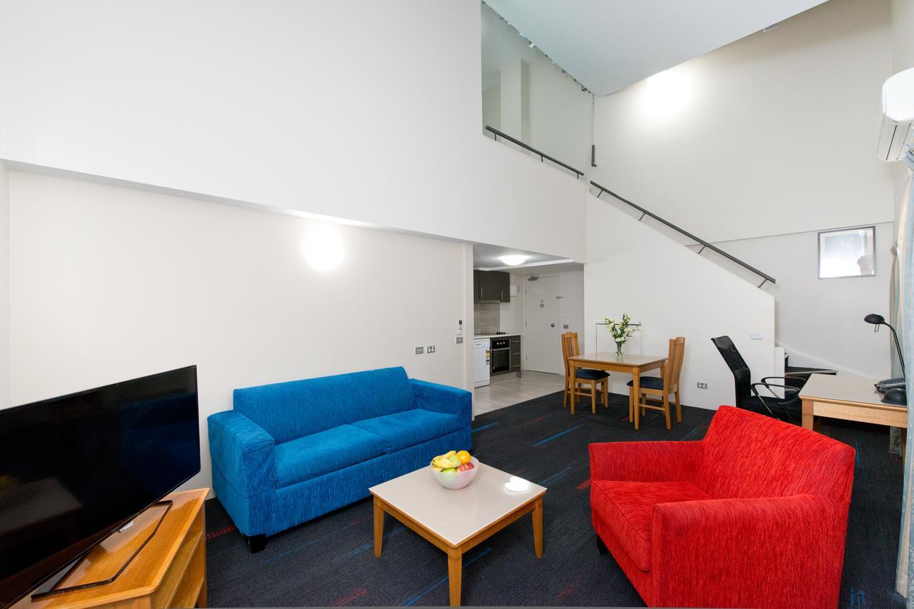 Apx Parramatta Aparthotel Sydney Exterior photo